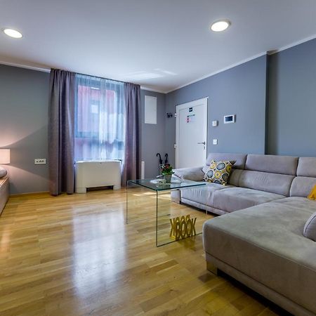 Apartamento Apartman Elena Rijeka Exterior foto