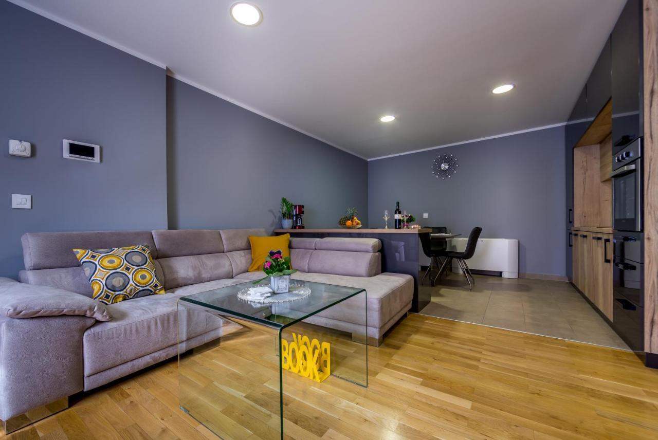 Apartamento Apartman Elena Rijeka Exterior foto